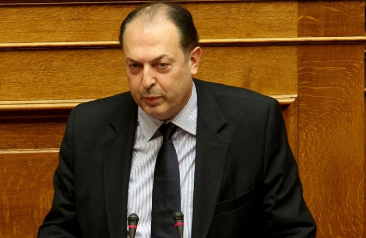 Ερχεται και άλλη βόμβα; Πολίτες ζητούν από βουλευτή των ΑΝΕΛ να ανεξαρτητοποιηθεί